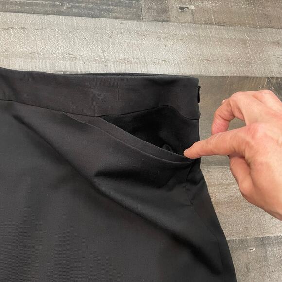 Theory Black Wool Blend Back Slit Side Zip Mini Skirt Women's Size 12 - Picture 4 of 11